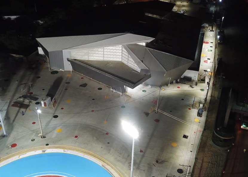 Coliseo Multifuncional - Unidad Deportiva Rocky Valdez