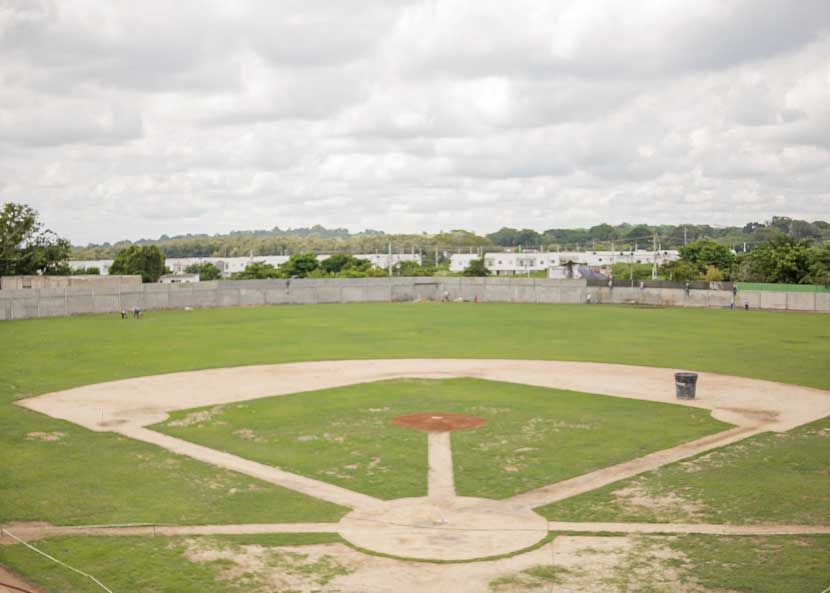 Estadio de Béisbol Rafael Naar