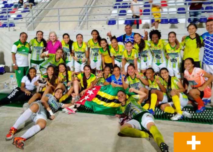 Selección femenina de fútbol de Santander