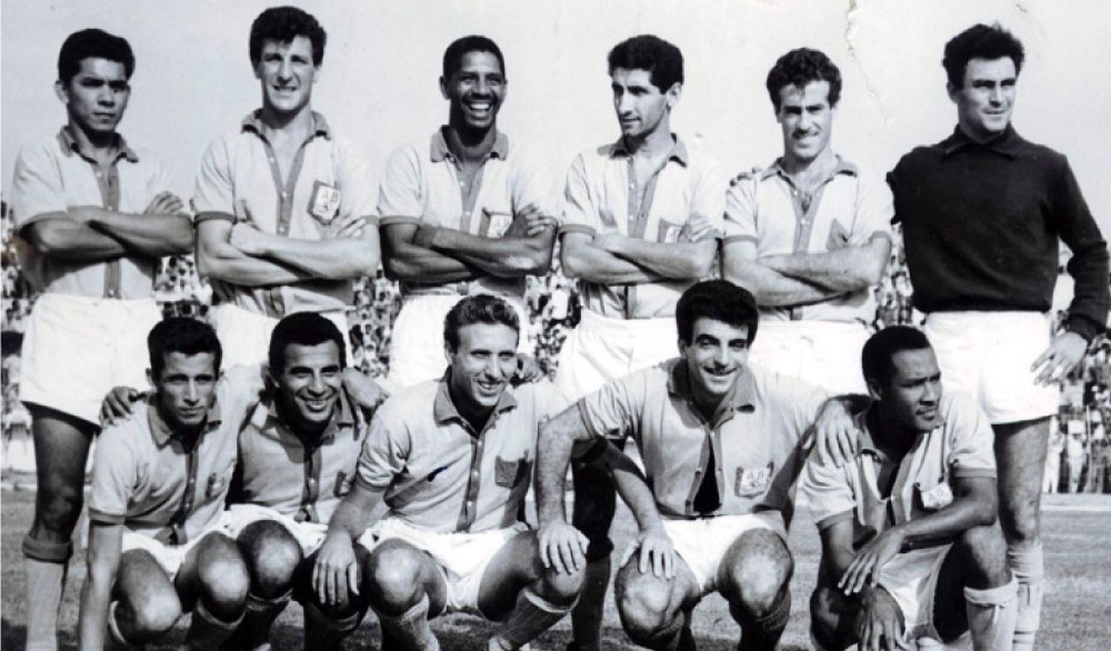 Equipo histórico del Atlético Bucaramanga 1960. Tercer puesto. Américo Montanini, Roberto Pablo Janiot, Miguel Ángel Zazzini, Hugo Scrimaglia, Hermán ‘Cuca’ Aceros, Marcos Coll y Lácides Otero.