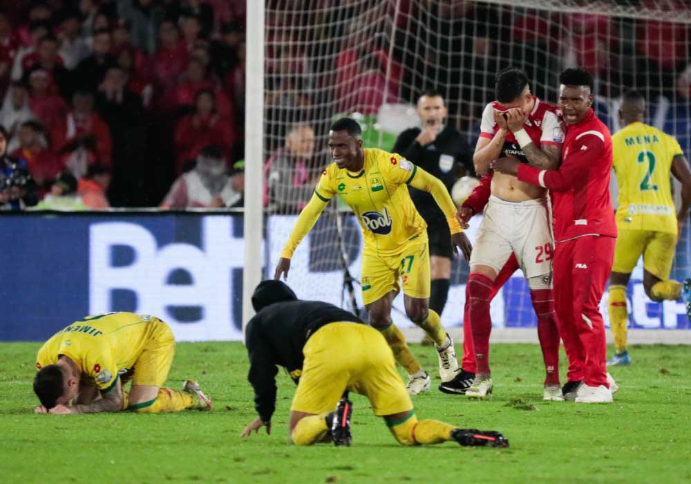 Atlético Bucaramanga campeón. Galería del titulo de vs independiente Santa Fé