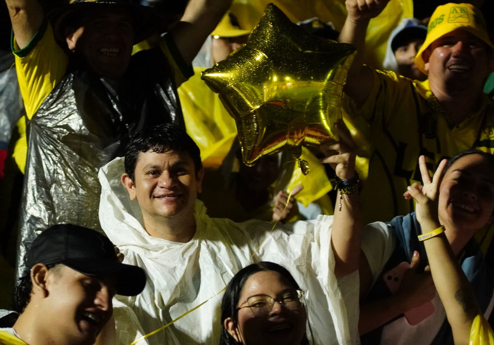 Atlético Bucaramanga campeón. Galería del titulo de vs independiente Santa Fé