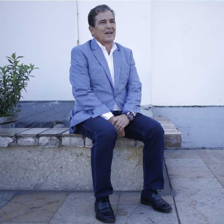 Jorge Luis Pinto - deporte y cultura en Santander
