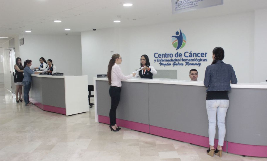 Fundación Oftalmológica de Santander FOSCAL, Virgilio Galvis Ramírez