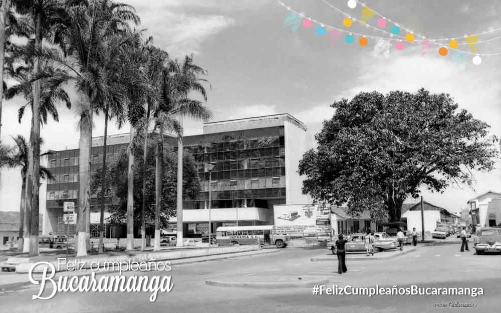 foto antigua alcaldía de Bucaramanga, foto antiguo parque García Rovira, regalo, feliz, cumpleaños, Bucaramanga, #FelizCumpleañosBucaramanga