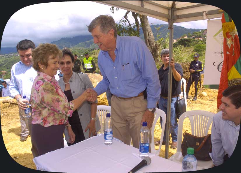 Proyecto Dale la Mano a Santander - Alejandro Galvis Ramírez - Vanguardia - Especial - Gracias
