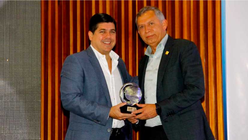 Universidad Industrial de Santander. Institución ganadora #ALaVanguardia Reconocimientos a la Vanguardia, 500 empresas