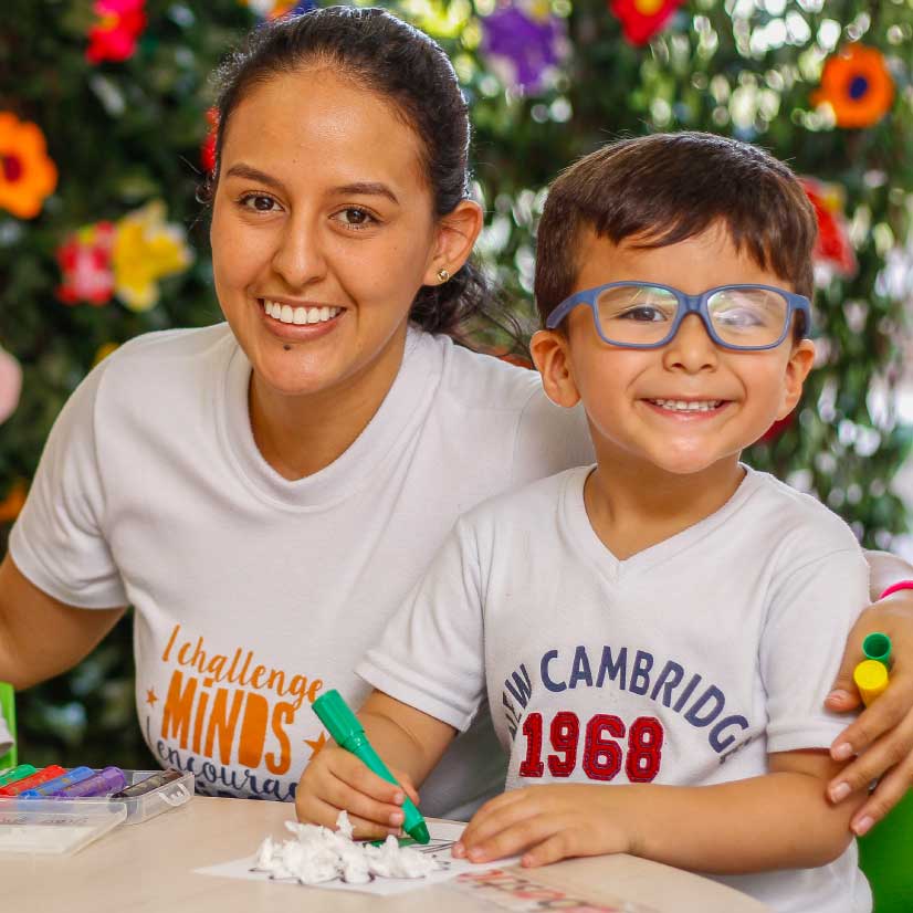 New Cambridge School Bucaramanga. Especial Santander avanza en educación - Vanguardia