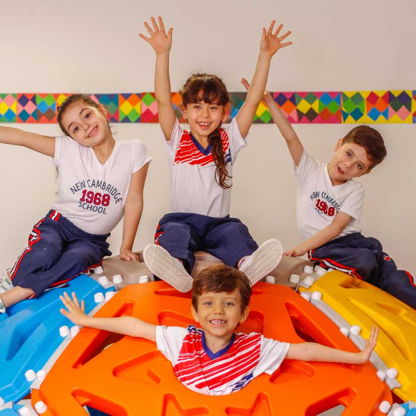 New Cambridge School Bucaramanga. Especial Santander avanza en educación - Vanguardia