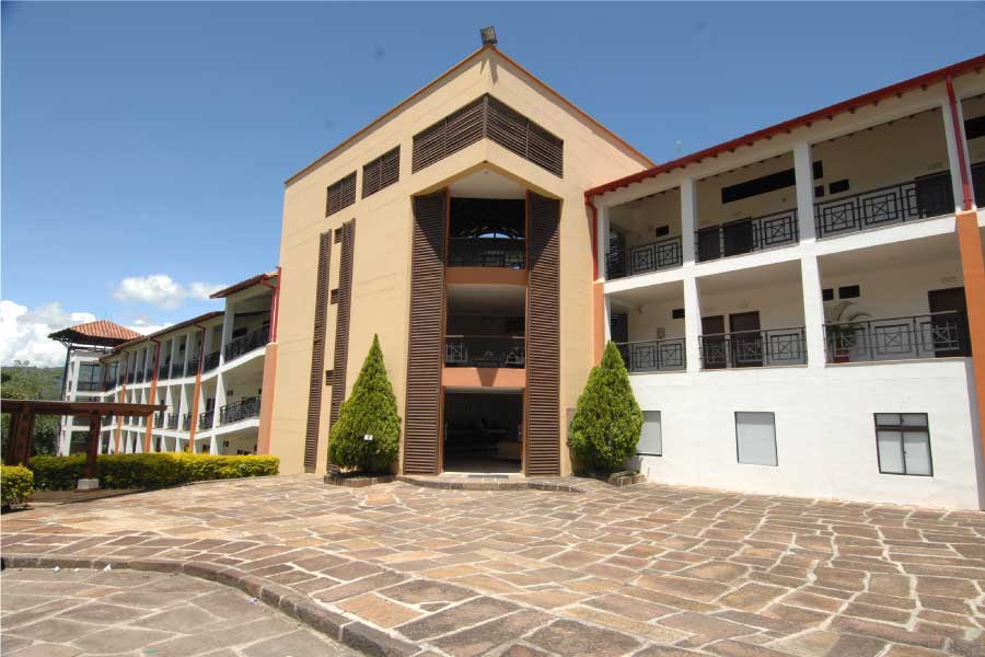 Hotel Mundo Guarigua Cajasan, turismo en Santander - tourism in Colombia